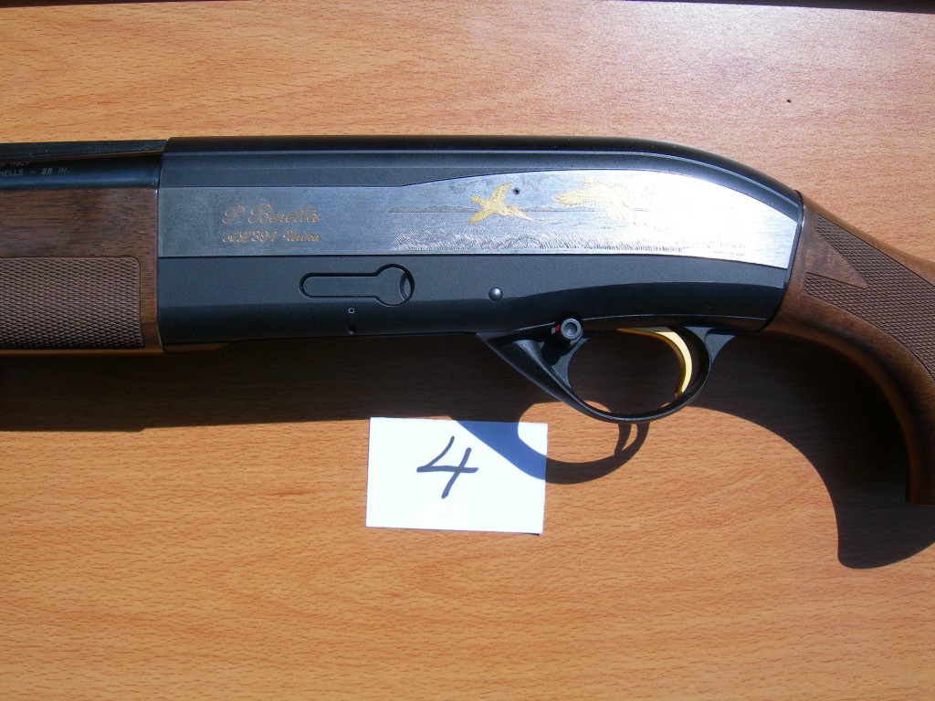 Like new Beretta AL391 Urika semi-auto shotgun for sale.